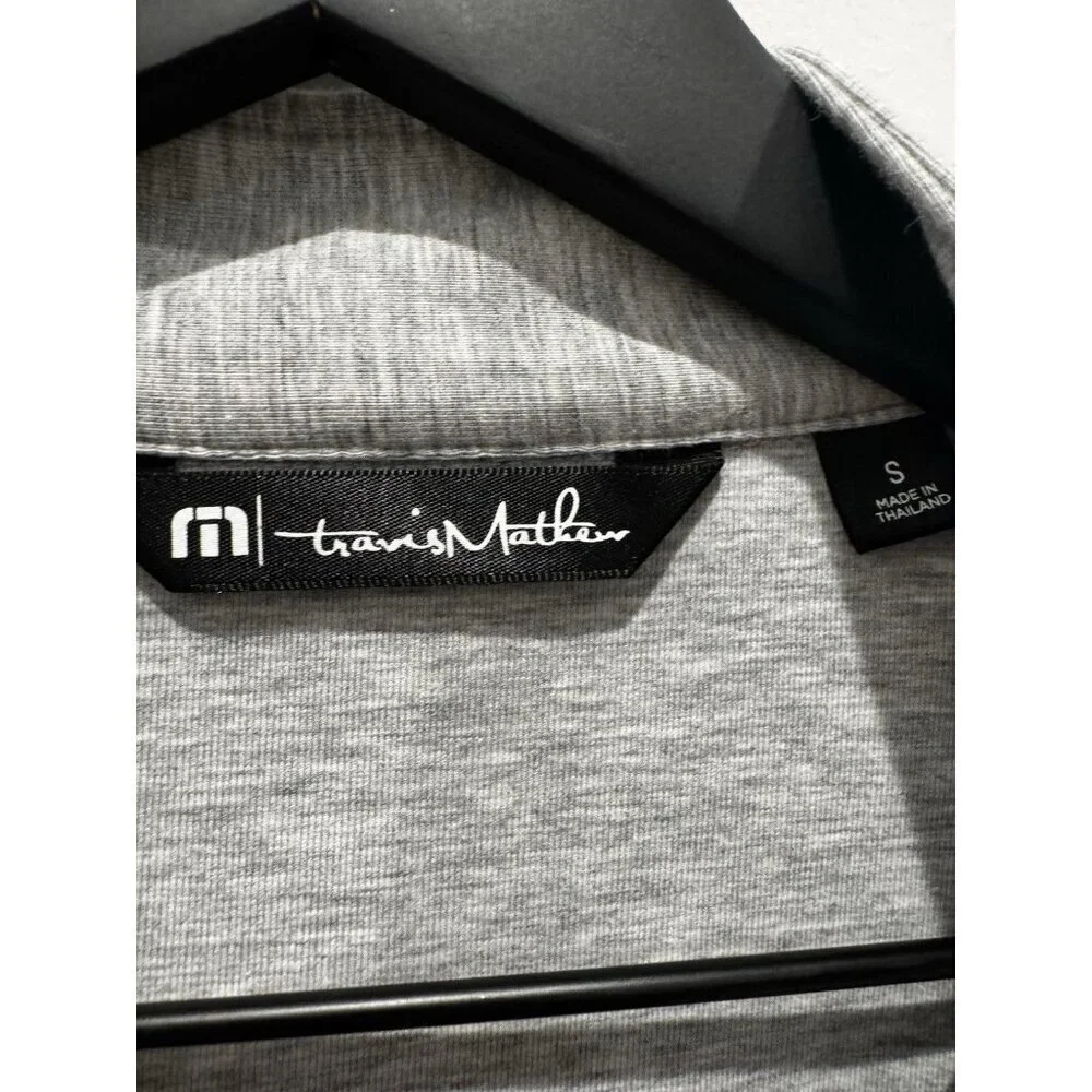 TravisMathew Quarter Zip Tequila Sunrise Golf Jacket Gray Size S